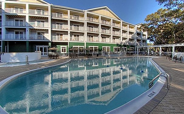 GA/Jekyll Island/Hampton Inn & Suites/Pool