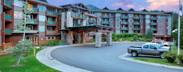 Außenansicht, Juniper Springs Resort, Mammoth Lakes, Carlifonia Credit - Expedia