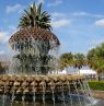 Pineapple Fountain im Waterfront Park, Charleston, South Carolina - Credit: Public Information Office Charleston