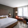 Zimmer mit King Bett, Hotel Vin, Grapevine, Texas - Credit: Marriott International