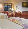 Zimmer mit 2 Queen Betten, Hotel Denver, Glenwood Springs, Colorado - Credit: The Hotel Denver