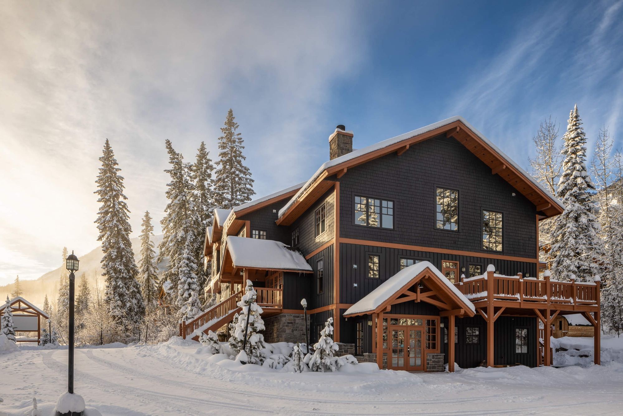 Außenansicht, Copper Horse Lodge, Kicking Horse, British Columbia - Credit: Copper Horse Lodge