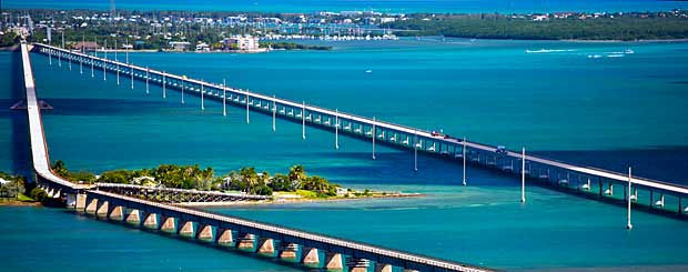 Seven Mile Bridge, Marathon, Florida Keys, Florida - Credit: Rob O'Neal