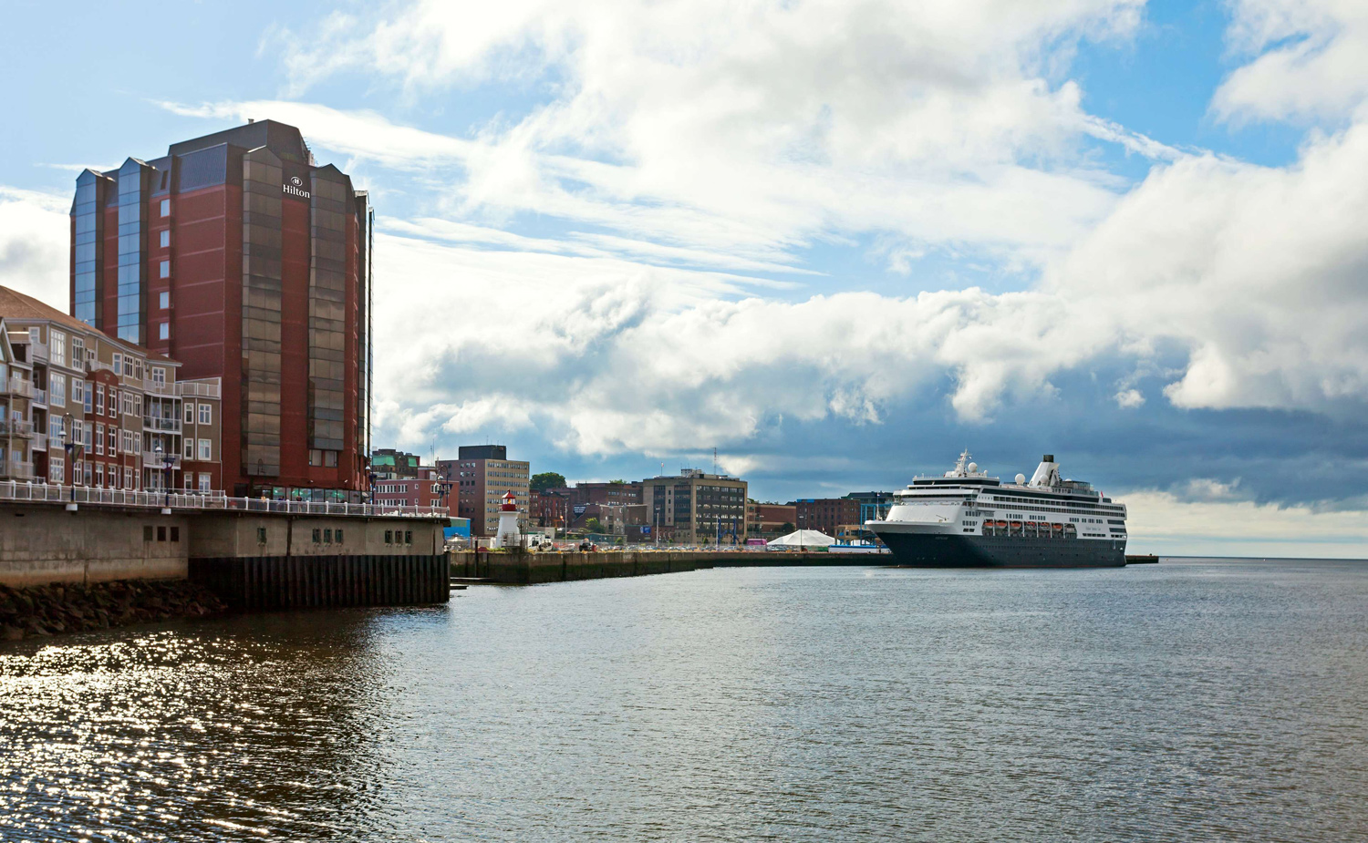 Außenansicht - Credit: Hilton Saint John