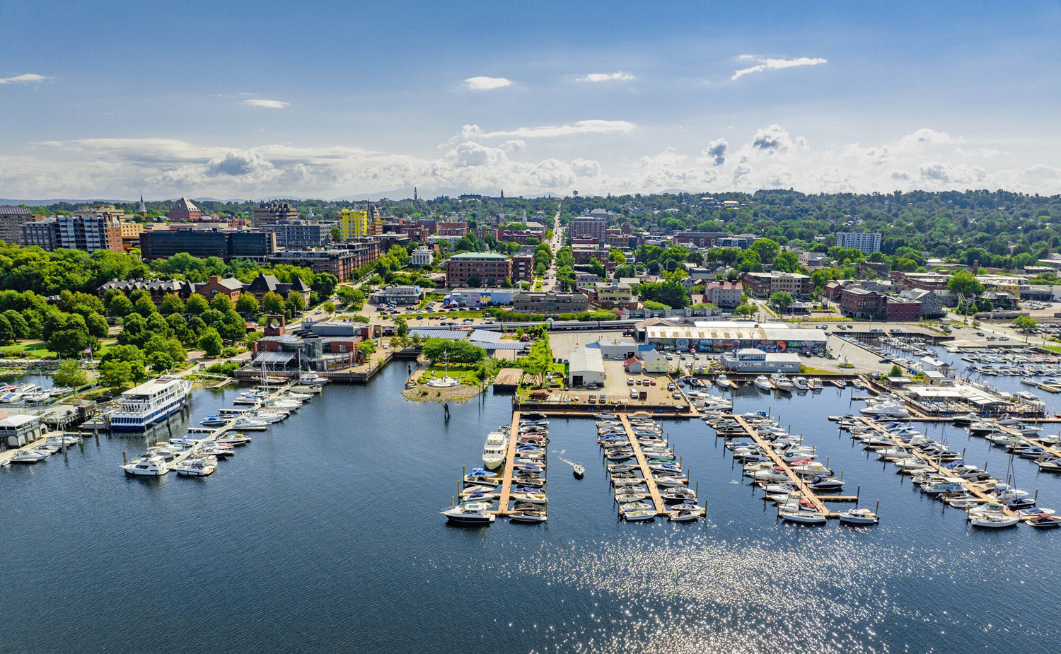 Blick auf Burlington, Vermont - Credit: Hello Burlington