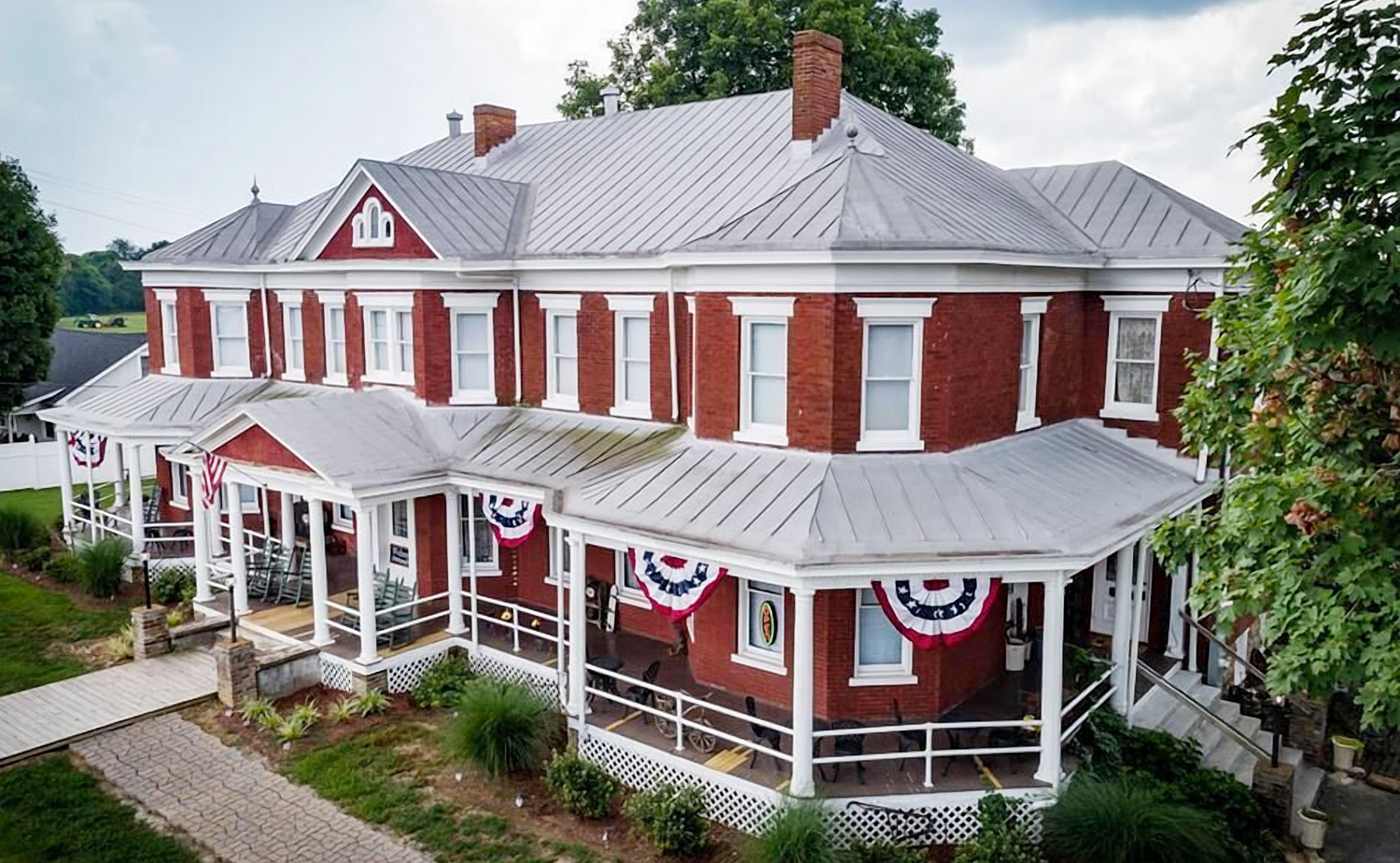 Außenansicht, Grand Victorian Inn, Bowling Green, Kentucky - Credit: Grand Victorian Inn
