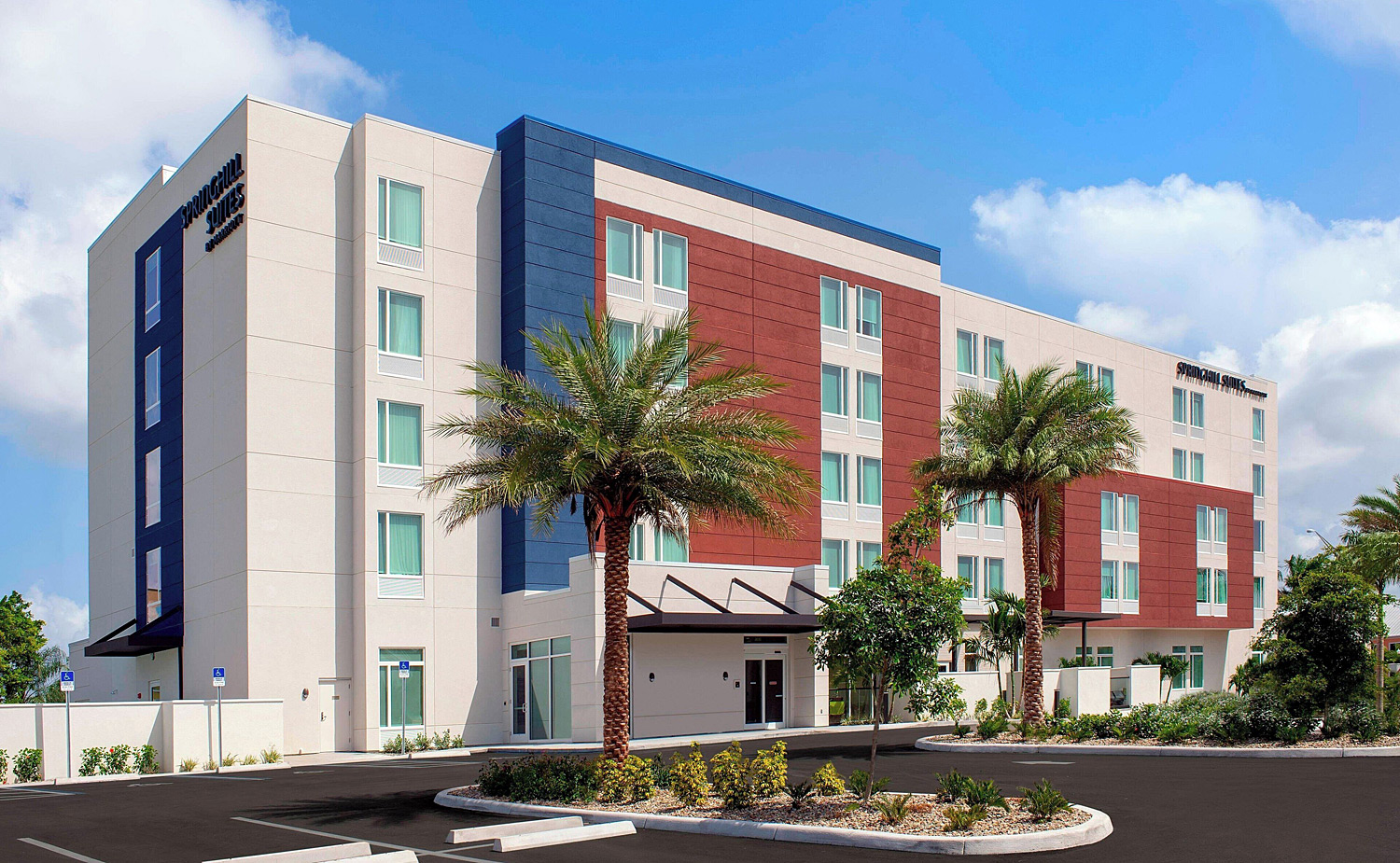 Außenansicht, SpringHill Suites by Marriott Punta Gorda Harborside, Punta Gorda, Florida - Credit: SpringHill Suites by Marriott Punta Gorda Harborside