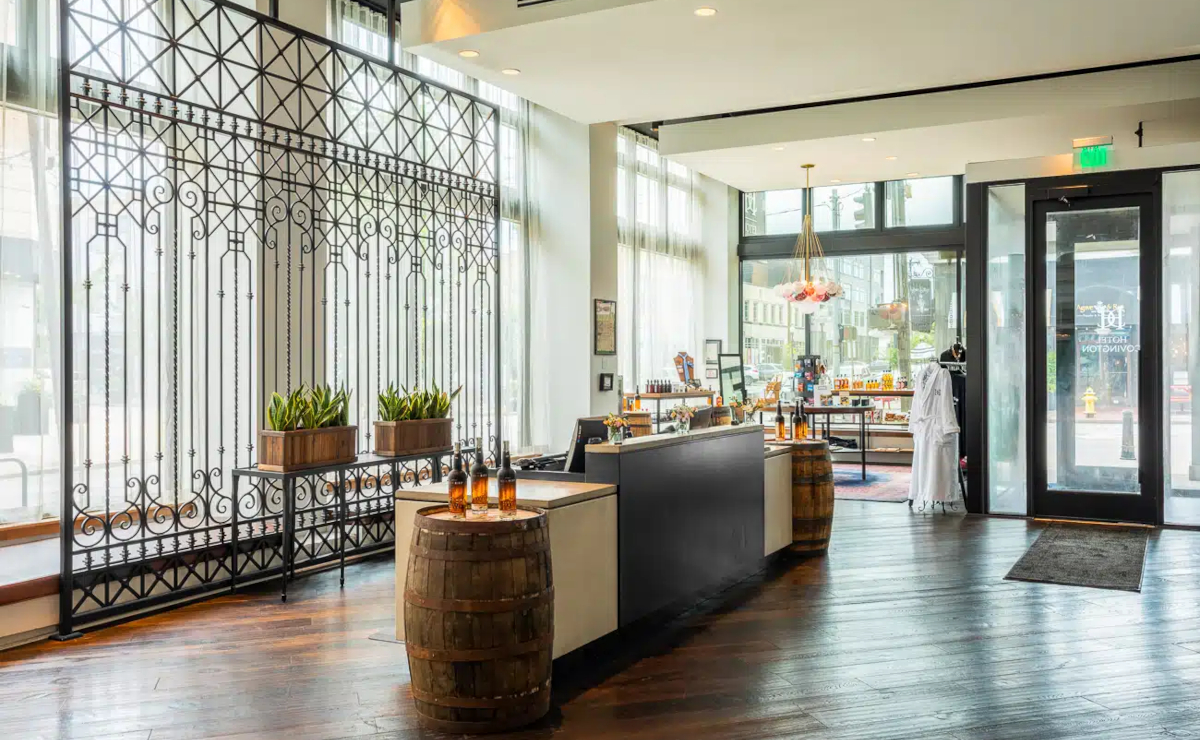 Lobby, Hotel Covington, Covington - Credit: Hotel Covington
