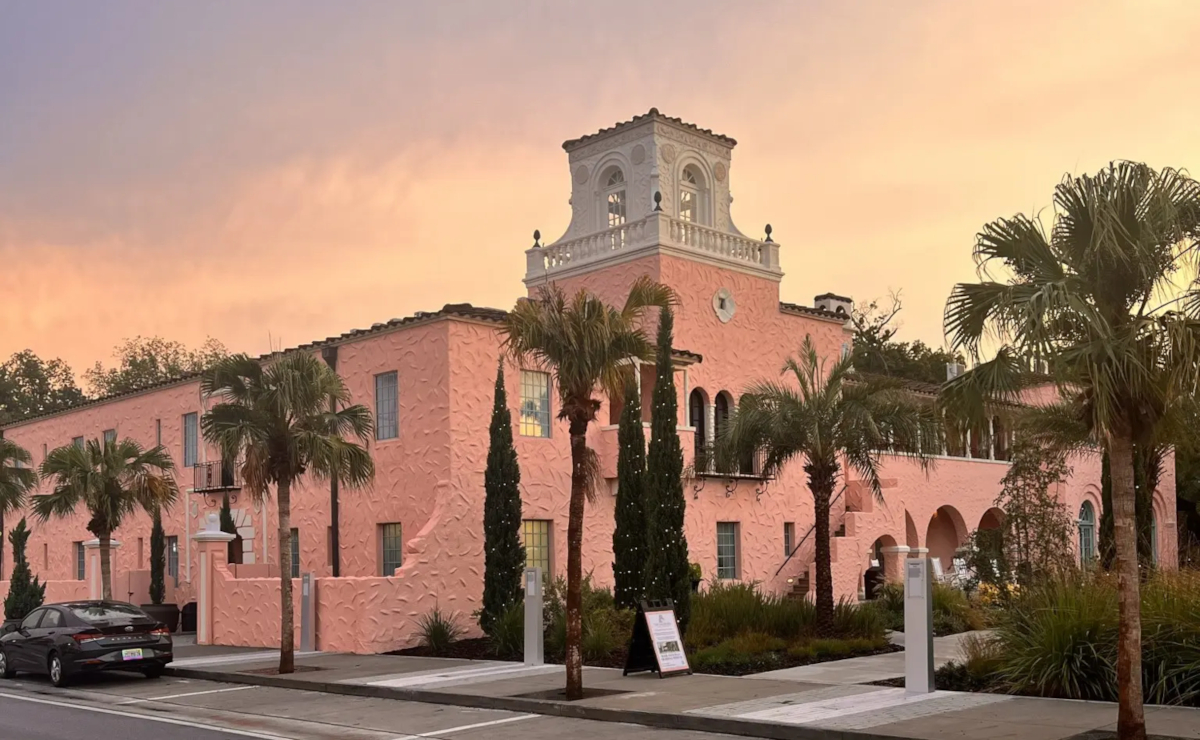 Außenansicht, The Hacienda, New Port Richey - Credit: The Hacienda