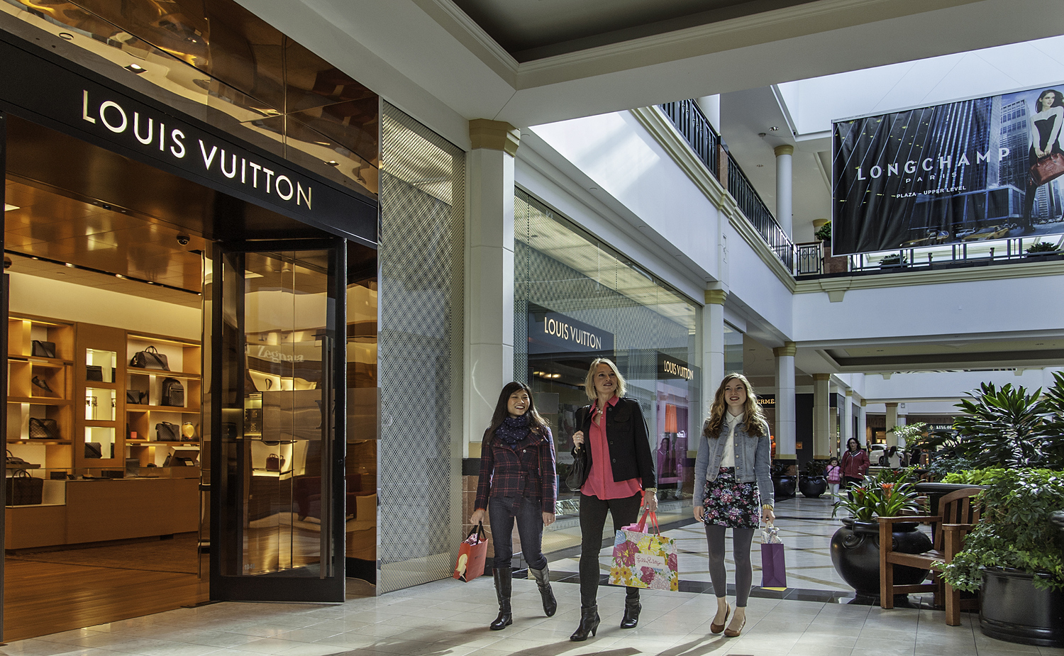 Shopper, King of Prussia Mall, King of Prussia - Credit: The Countryside of Philadelphia