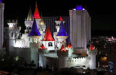 NV/Las Vegas/Excalibur Hotel and Casino/Aussen 2/680