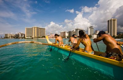 HI/Oahu/Allgemein/Honolulu Waikiki Beach Paddler