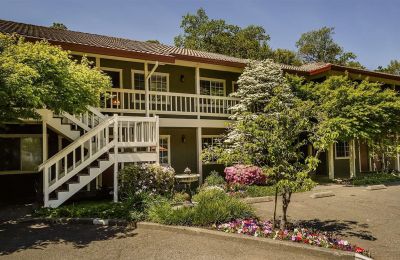 CA/Sonoma County/The Jack London Lodge