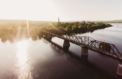 NB/Fredericton/Bill Thorpe Walking Bridge