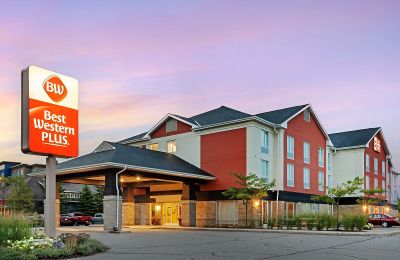 ON/Huntsville/BW Plus Muskoka Inn/Außenansicht