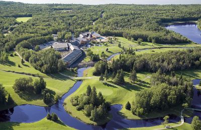 MB/Hecla Island/Lakeview Hecla Resort - Resort von oben
