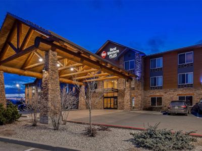 ID/Sandpoint/Best Western Plus Ponderay Mountain Lodge/Außen