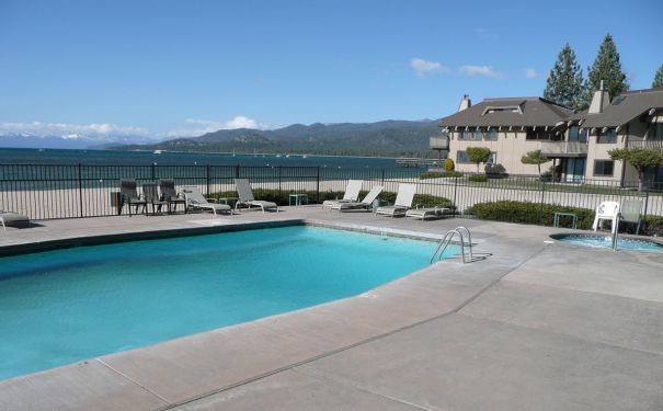 CA/South Lake Tahoe/Tahoe Lakeshore Lodge & Spa/Pool