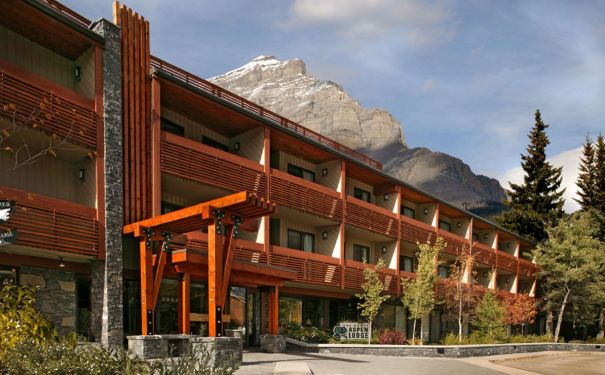 AB/Banff/Banff Aspen Lodge/Außen
