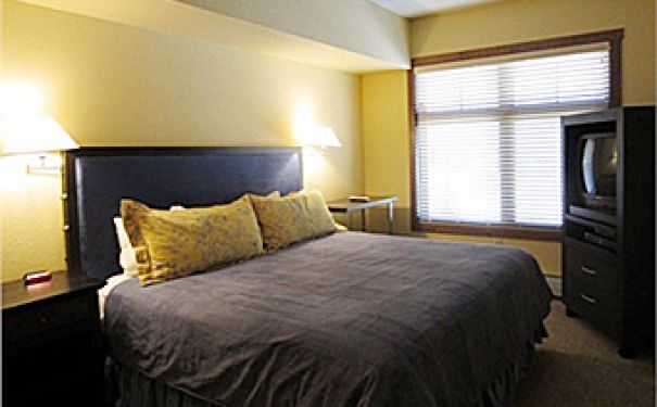 CO/Copper Mountain/The Cirque/2-Bedroom-Condo-Schlafzimmer-340