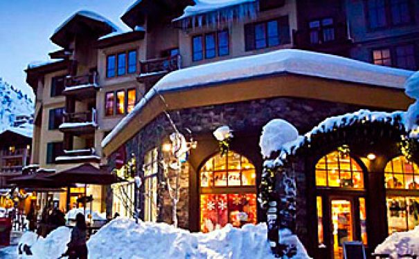 CA/North Lake Tahoe/Village at Squaw Valley-340