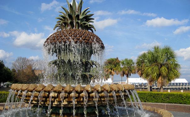 SC/Charleston/Pineapple Fountain Waterfront Park