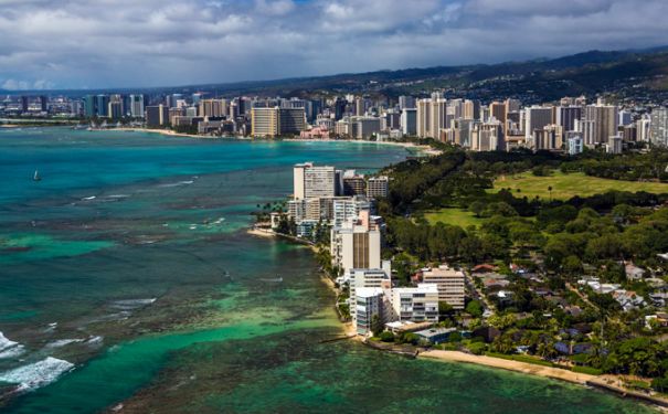 HI/Oahu/Allgemein/Honolulu Waikiki Beach Aerial