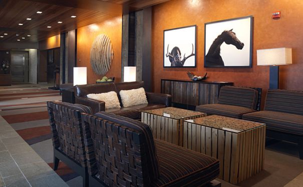 WY/Jackson/Terra Hotel/Lobby