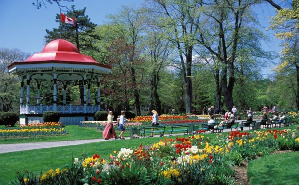 NS/Halifax/Public Gardens