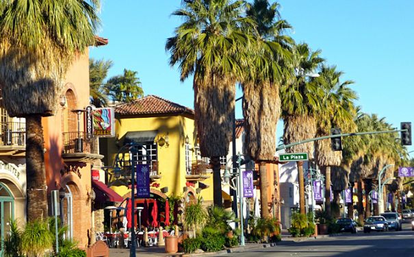 CA/Palm Springs/Avenue