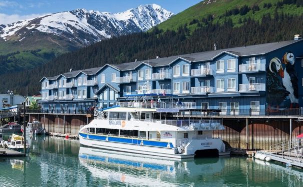 AK/Seward/Harbor 360 Hotel/Außenansicht