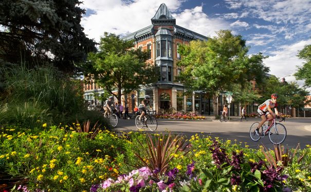 CO/Fort Collins/Old Linden Hotel/NL