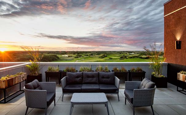 SK/Saskatoon/Dakota Dunes Resort/Dachterrasse