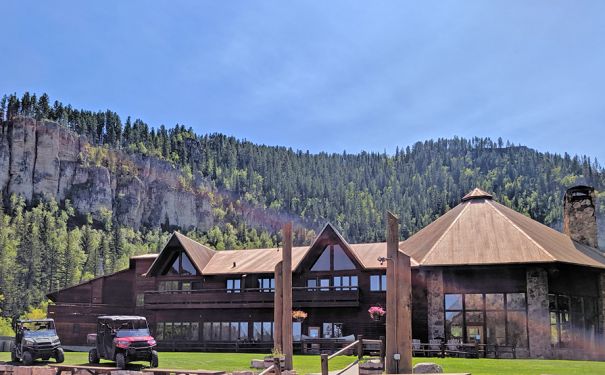 SD/Deadwood/Spearfish Canyon Lodge/Außenansicht