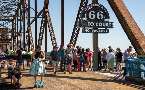 MO/St. Louis/Chain Rocks Bridge Park