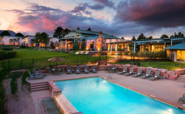 CO/Colorado Springs/Garden of the Gods Resort & Club/Außenansicht