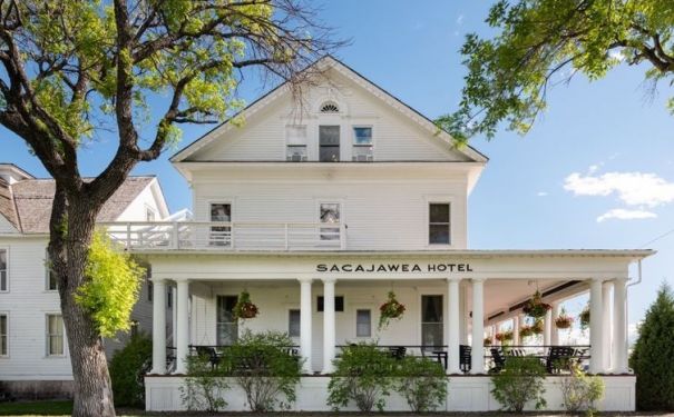 MT/Three Forks/Sacajawea Hotel/Außenansicht