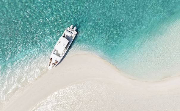 BAH/Exuma/Boot am Strand