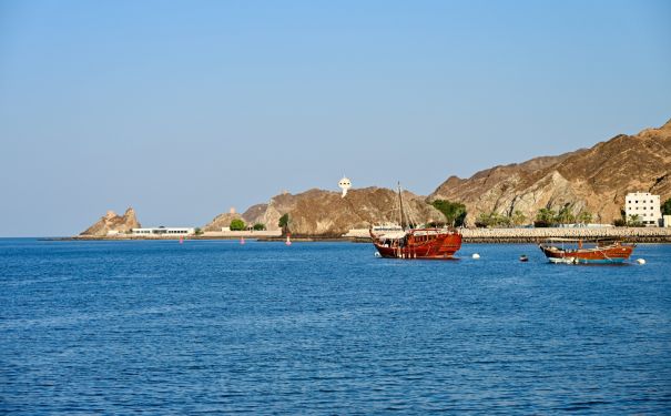 OMN/Muscat/Golf von Oman/Riyam Censer