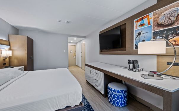 MA/Plymouth/John Carver Inn/Zimmer King