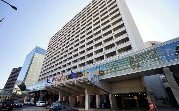 MB/Winnipeg/Delta Winnipeg/Außenansicht