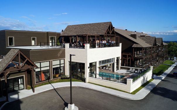 QC/Orford/Espace 4 Saisons/Außenansicht