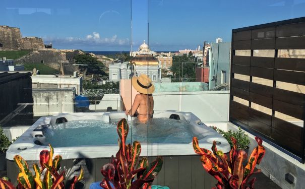 PR/San Juan/352 Guest House/Jacuzzi