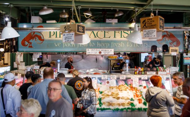 WA/Seattle/Pike Place Market/Fischstand