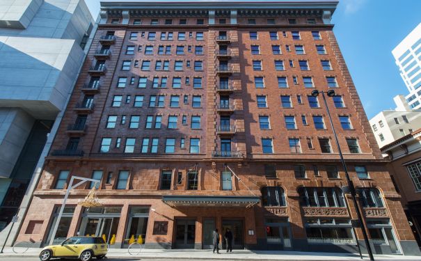 OH/Cincinnati/21c Museum Hotel Cincinnati/Außenansicht