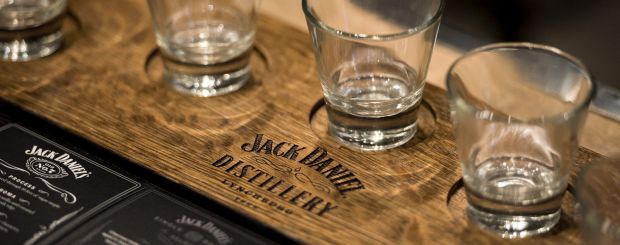Jack Daniels Tasting, Tennessee Whiskey Trail, Tennessee - Credit: Tennessee Department of Tourist Development