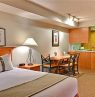 Holiday Inn Whistler: Suite mit Kueche