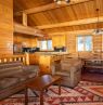 Wohnbereich, 320 Guest Ranch, Montana - Credit: 320 Guest Ranch