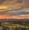 Sonnenuntergang über dem Talking Stick Resort, Scottsdale, Arizona - Credit: Talking Stick Resort