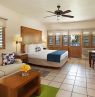 Zimmer mit King Bett, Copamarina Beach Resort & Spa, Ponce, Puerto Rico - Credit: © 2021 Copamarina Beach Resort & Spa